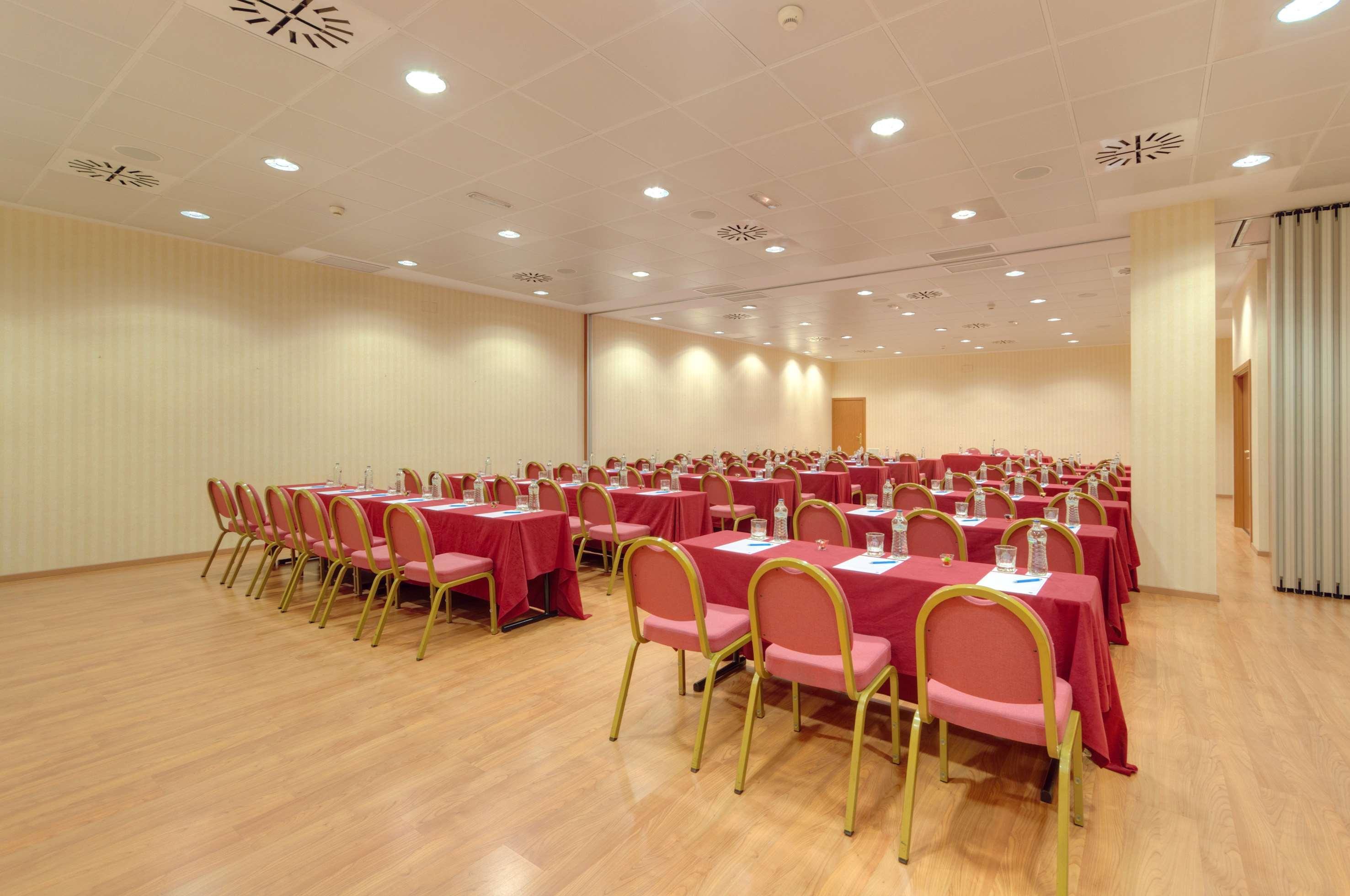 Hotel Madrid Leganés Affiliated by Meliá Extérieur photo
